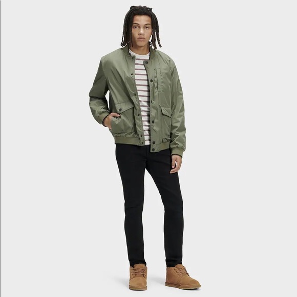 UGG Ethan Boomer Jacket - Picture 2 of 5